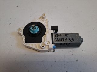 bontott VW GOLF VII Jobb első Ablakemelő Motor