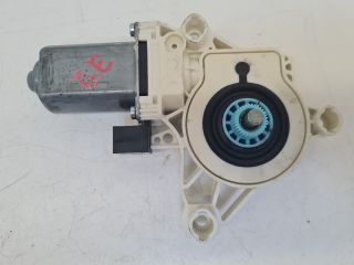 bontott VW GOLF VII Jobb első Ablakemelő Motor