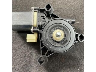 bontott VW GOLF VII Jobb első Ablakemelő Motor