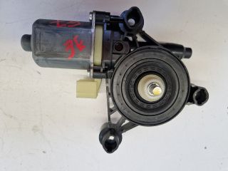 bontott VW GOLF VII Jobb első Ablakemelő Motor