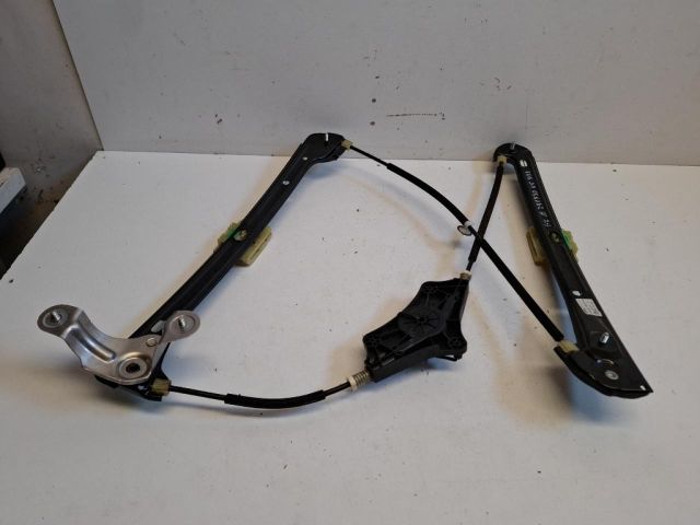 bontott VW GOLF VII Jobb első Ablakemelő Szerkezet (Elektromos)