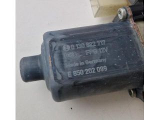 bontott VW GOLF VII Jobb első Ablakemelő Szerkezet (Elektromos)