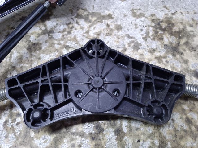 bontott VW GOLF VII Jobb első Ablakemelő Szerkezet (Elektromos)