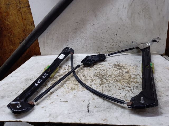 bontott VW GOLF VII Jobb első Ablakemelő Szerkezet (Elektromos)