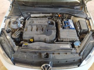 bontott VW GOLF VII Jobb első Ablaktörlő Kar