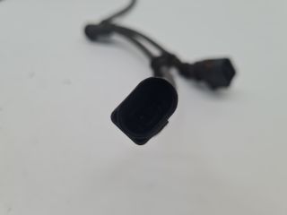 bontott VW GOLF VII Jobb első ABS Jeladó