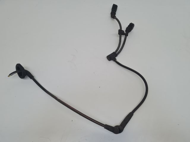 bontott VW GOLF VII Jobb első ABS Jeladó