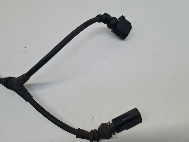 bontott VW GOLF VII Jobb első ABS Jeladó