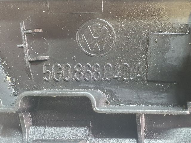 bontott VW GOLF VII Jobb első Ajtó Kárpit Díszléc