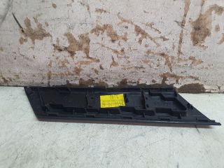 bontott VW GOLF VII Jobb első Ajtó Kárpit Díszléc