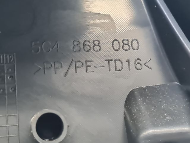 bontott VW GOLF VII Jobb első Ajtó Kárpit