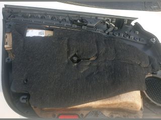 bontott VW GOLF VII Jobb első Ajtó Kárpit