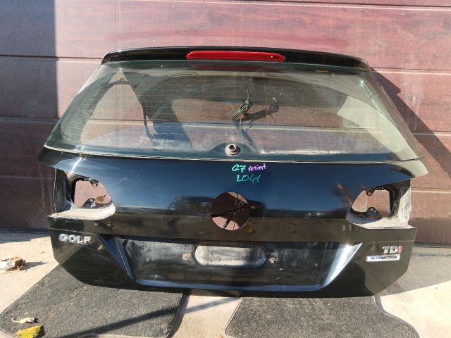 bontott VW GOLF VII Jobb első Ajtó (Részeivel)