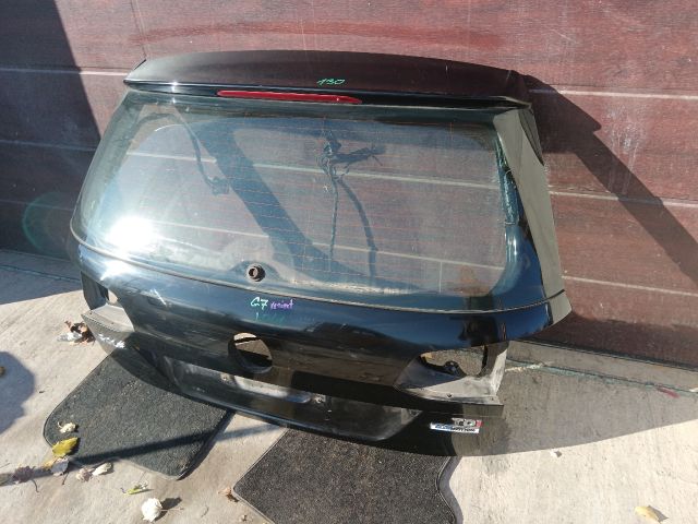 bontott VW GOLF VII Jobb első Ajtó (Részeivel)