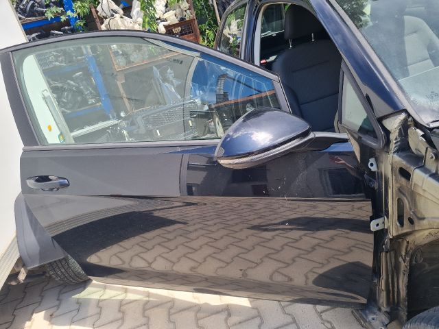 bontott VW GOLF VII Jobb első Ajtó (Részeivel)