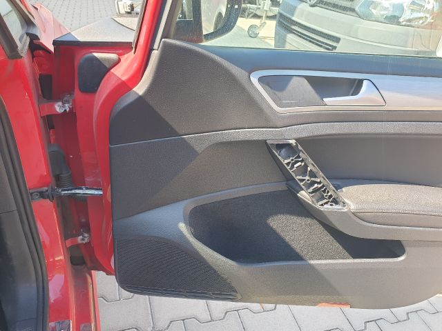 bontott VW GOLF VII Jobb első Ajtó (Részeivel)