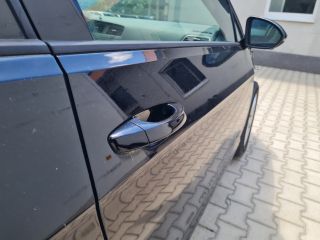 bontott VW GOLF VII Jobb első Ajtó (Részeivel)