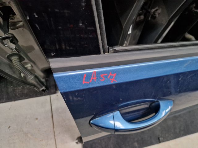 bontott VW GOLF VII Jobb első Ajtó (Részeivel)