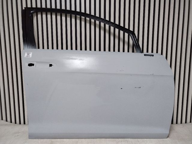 bontott VW GOLF VII Jobb első Ajtó (Üres lemez)
