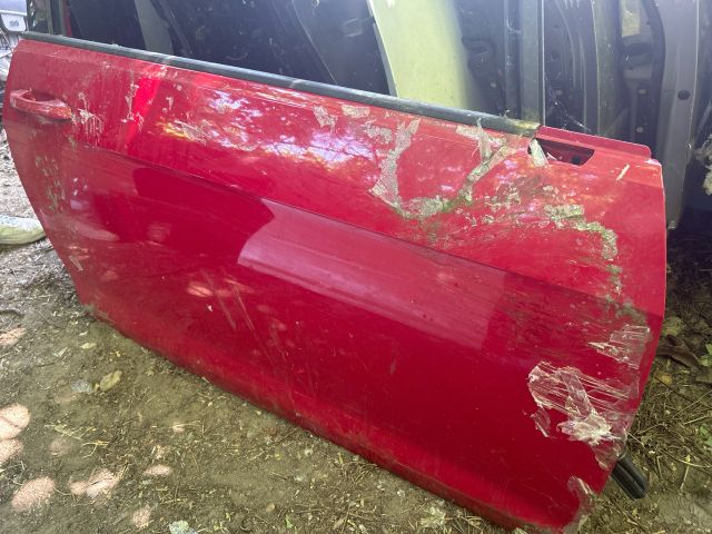 bontott VW GOLF VII Jobb első Ajtó (Üres lemez)