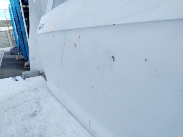 bontott VW GOLF VII Jobb első Ajtó (Üres lemez)