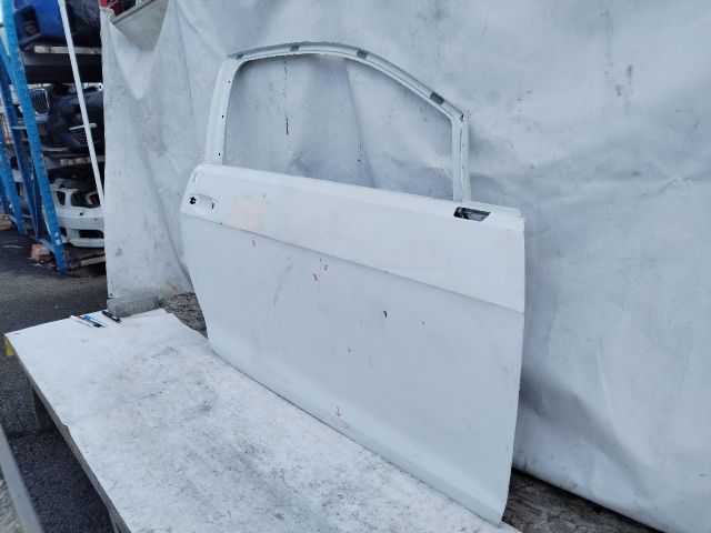 bontott VW GOLF VII Jobb első Ajtó (Üres lemez)