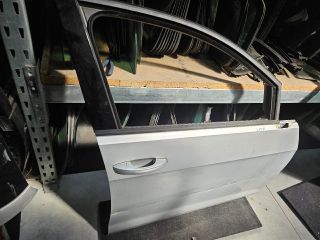 bontott VW GOLF VII Jobb első Ajtó (Üres lemez)