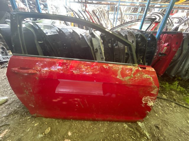 bontott VW GOLF VII Jobb első Ajtó (Üres lemez)