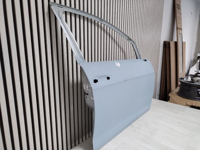 bontott VW GOLF VII Jobb első Ajtó (Üres lemez)