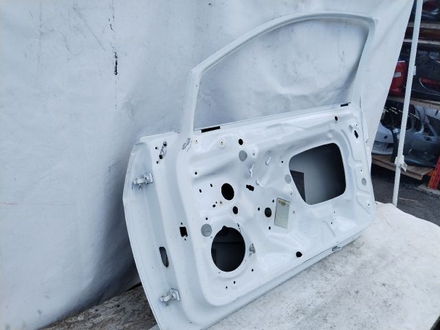 bontott VW GOLF VII Jobb első Ajtó (Üres lemez)