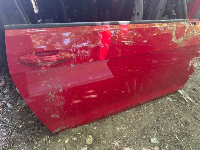 bontott VW GOLF VII Jobb első Ajtó (Üres lemez)