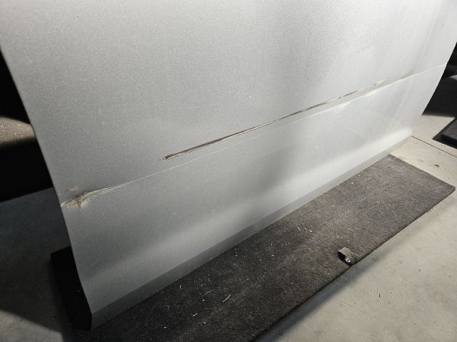 bontott VW GOLF VII Jobb első Ajtó (Üres lemez)