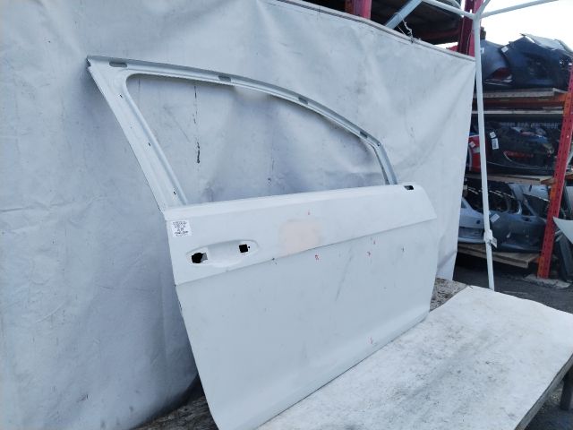 bontott VW GOLF VII Jobb első Ajtó (Üres lemez)