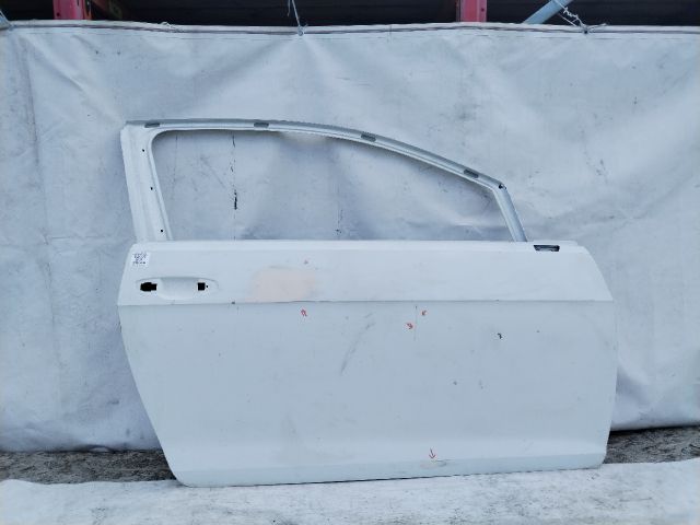 bontott VW GOLF VII Jobb első Ajtó (Üres lemez)