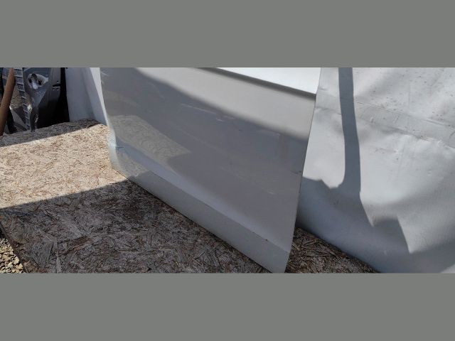 bontott VW GOLF VII Jobb első Ajtó (Üres lemez)