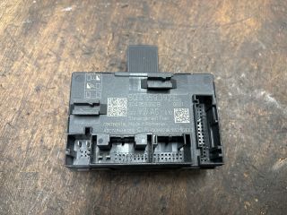 bontott VW GOLF VII Jobb első Ajtó Vezérlőegység