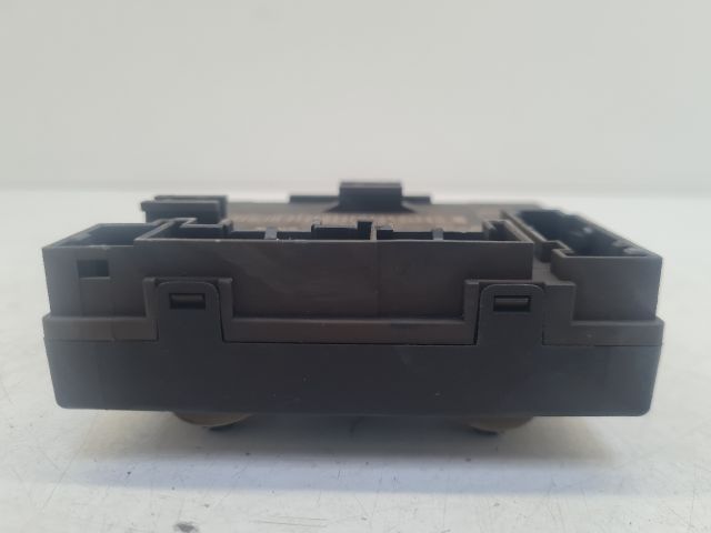 bontott VW GOLF VII Jobb első Ajtó Vezérlőegység