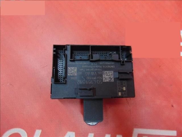 bontott VW GOLF VII Jobb első Ajtó Vezérlőegység