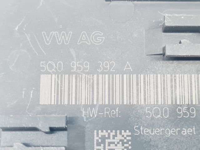 bontott VW GOLF VII Jobb első Ajtó Vezérlőegység