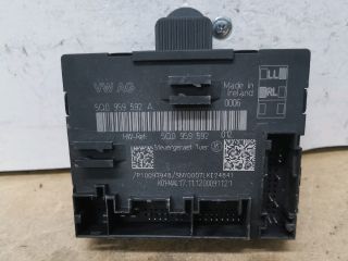 bontott VW GOLF VII Jobb első Ajtó Vezérlőegység