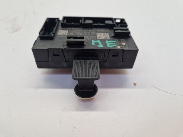 bontott VW GOLF VII Jobb első Ajtó Vezérlőegység