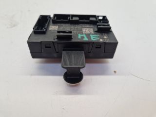 bontott VW GOLF VII Jobb első Ajtó Vezérlőegység