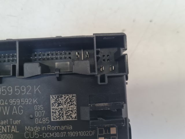 bontott VW GOLF VII Jobb első Ajtó Vezérlőegység