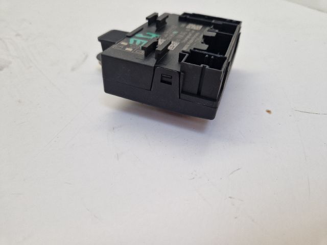 bontott VW GOLF VII Jobb első Ajtó Vezérlőegység