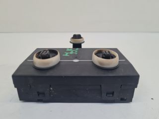 bontott VW GOLF VII Jobb első Ajtó Vezérlőegység