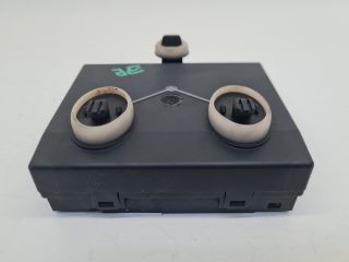 bontott VW GOLF VII Jobb első Ajtó Vezérlőegység