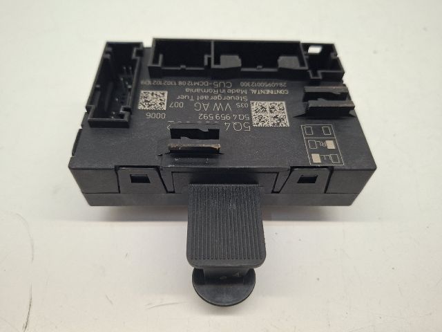 bontott VW GOLF VII Jobb első Ajtó Vezérlőegység