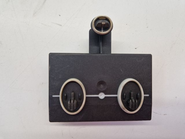 bontott VW GOLF VII Jobb első Ajtó Vezérlőegység