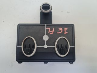 bontott VW GOLF VII Jobb első Ajtó Vezérlőegység