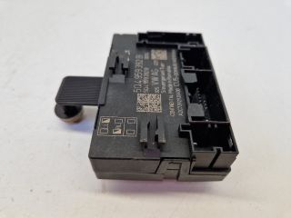 bontott VW GOLF VII Jobb első Ajtó Vezérlőegység